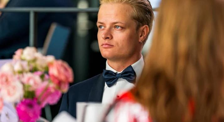 Gyilkossággal vádolják a koronahercegnő fiát – Mette-Marit megszólalt