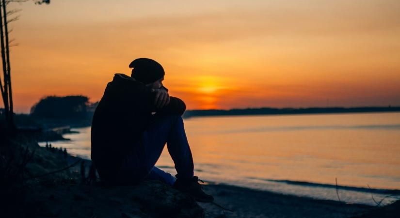 „Nélkülem lelki roncs” – Miért vágynak jobban a férfiak a szeretetre, mint a nők?