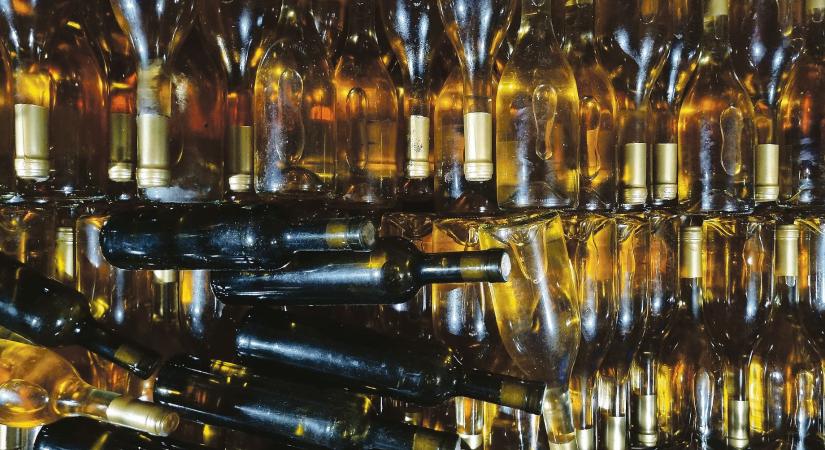 Emberek az Olimposzon – Tállya–Szántó Szőlőszomszédok