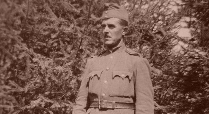 "Rühesülünk, tetvesülünk" - Háborús szenteste egy katonai vagonban, karácsonyi dalokat énekelve