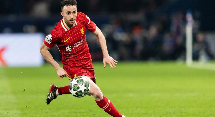 Diogo Jota gyerekei kísérik elhunyt apjuk egykori csapatainak kabaláit a Liverpool–Wolverhampton meccsen