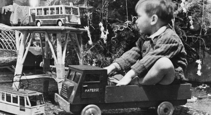 Órási fotóválogatáson a retró karácsonyok, így teltek az ünnepek anno