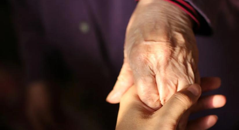 Váratlan felfedezés: közismert gyógyszer lehet az öregedés ellenszere