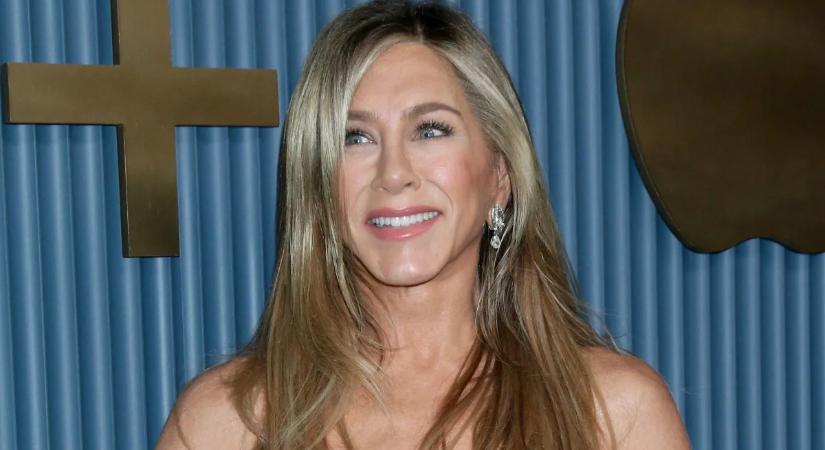 „Minden szeretetemet küldöm nektek” – Jennifer Aniston így ünnepel új párjával