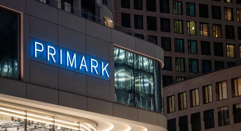 Tovább terjeszkedik a Primark, végleg bezárt az ország leghíresebb autókereskedése – mutatjuk a májusi hónap legolvasottabb gazdasági híreit