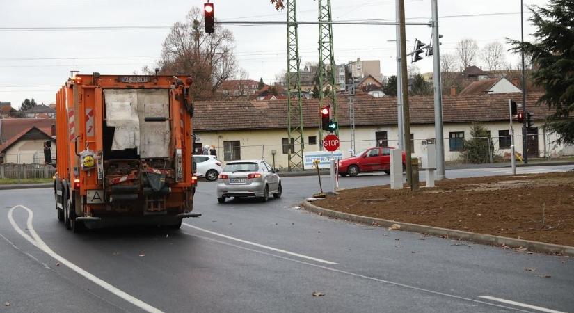 Az évszázad legnagyobb útfejlesztése mellett kerékpárút és átkötőút is épült ebben a zalai városban