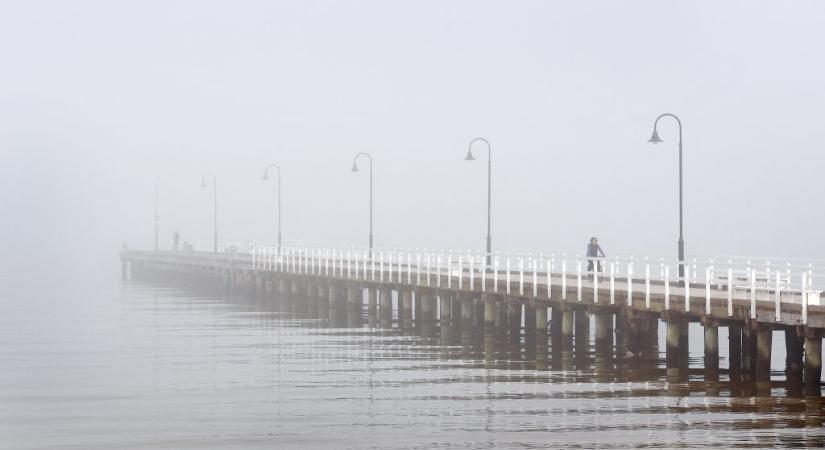 Karácsonyi SUP-túrára indult két vakmerő ausztrál, 10 kilométeres sodródás után találták meg őket