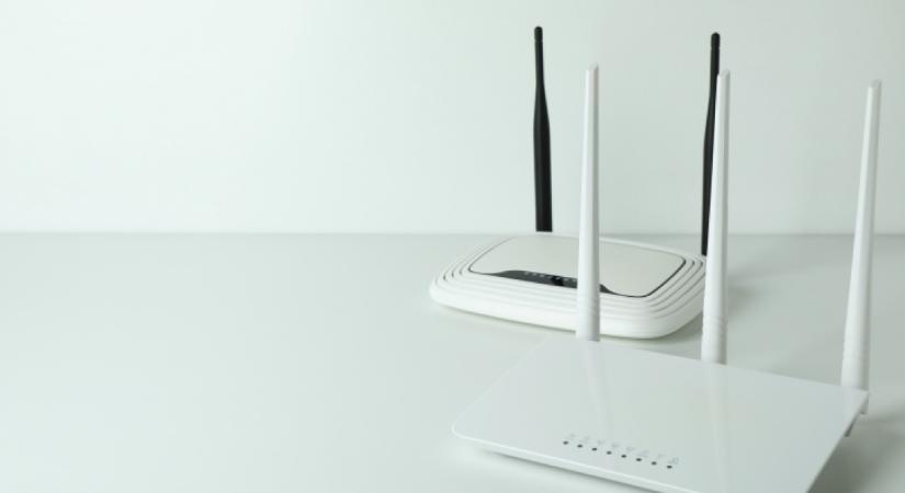 Ez a legveszélyesebb hely a lakásban WiFi routernek, mégis ide teszik a legtöbben