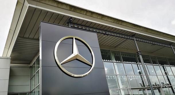 A Mercedes 150 millió dollárt fizet az amerikai dízel kibocsátási adatok meghamisítása miatt