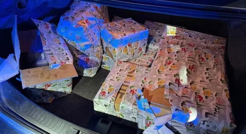 Karácsonyi ajándéknak álcázták a drogot, lecsapott a rendőrség
