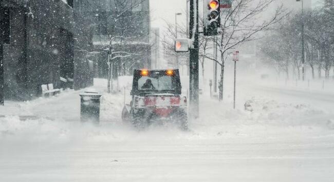 Téli riasztás az Egyesült Államokban - Intenzív havazás, jeges eső, járattörlések
