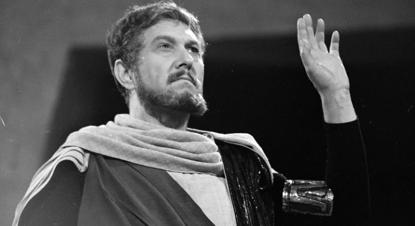 December 27-én történt