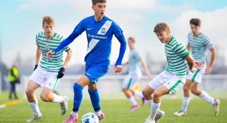 15 éves magyar csatárért érkezett eurómilliós ajánlat a német Bundesligából