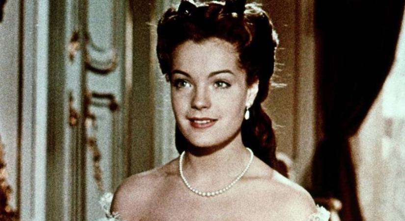 Ő Romy Schneider egyetlen lánya: a 48 éves Sarah Biasini ennyire hasonlít néhai anyukájára
