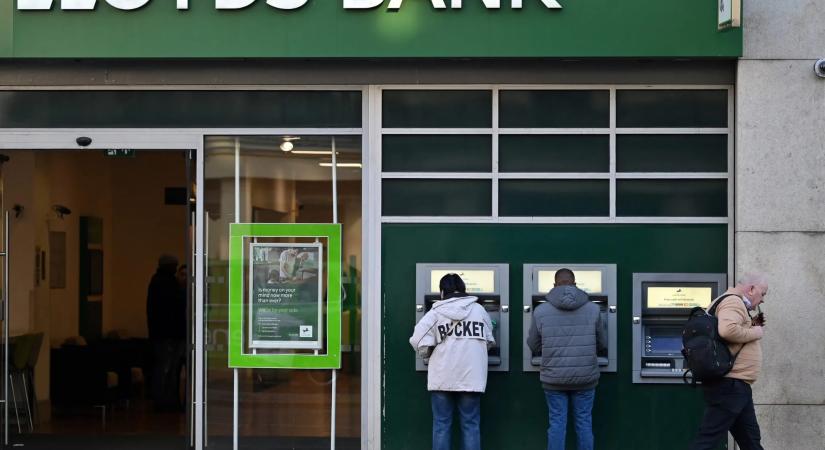 Eltűnt a pénz az emberek számlájáról és mindenki aggódhat – erre figyelmeztet a bank