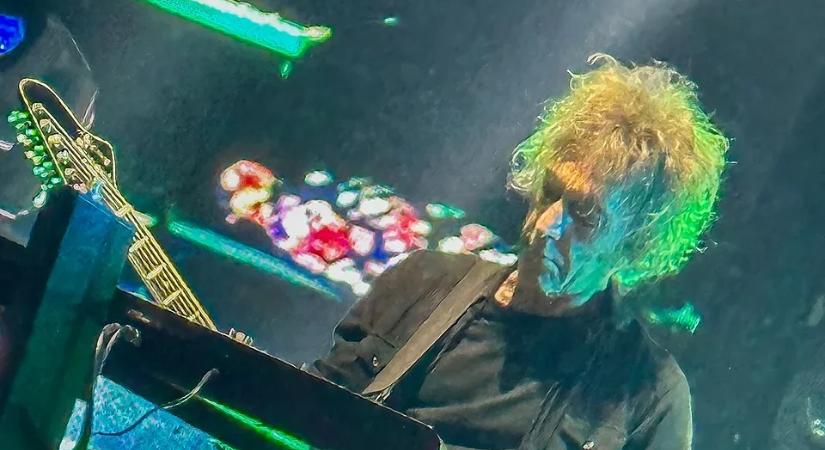 Karácsonykor, az otthonában halt meg a legendás zenész