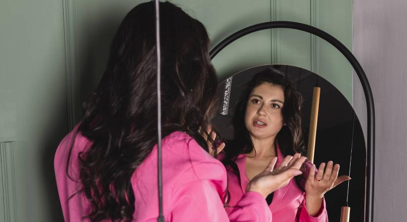 A pszichológusok szerint ezt árulja el a személyiségéről, ha szokott önmagával beszélni