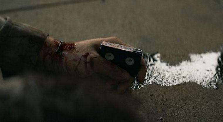 Shelby Oaks - A gonosz nyomában: Káosz a köbön (kritika)