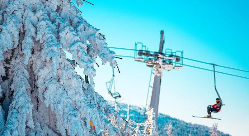 Sok sípálya zárva maradt az ünnepek alatt, de van, ahol már lehet sízni