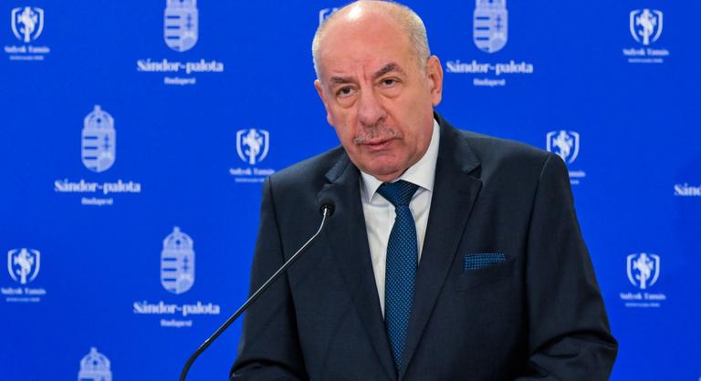 Megszólalt Sulyok Tamás egykori kommunikációs igazgatója: A köztársasági elnök gyakorlatilag tönkretett