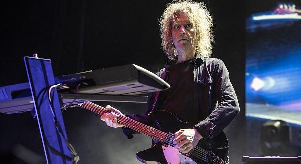 Elhunyt Perry Bamonte, a The Cure gitárosa és billentyűse