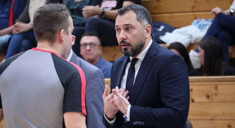Ennyi volt! Távozott a paksiak vezetőedzője