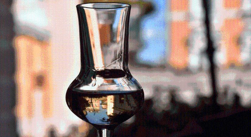 Jót tesz az emésztésnek egy kupica pálinka? – Itt az igazság!