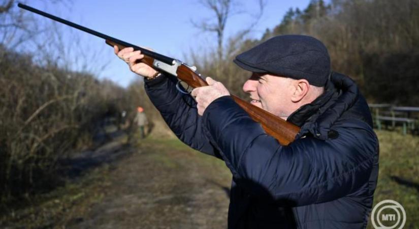 300 millió forint adomány vadászoktól