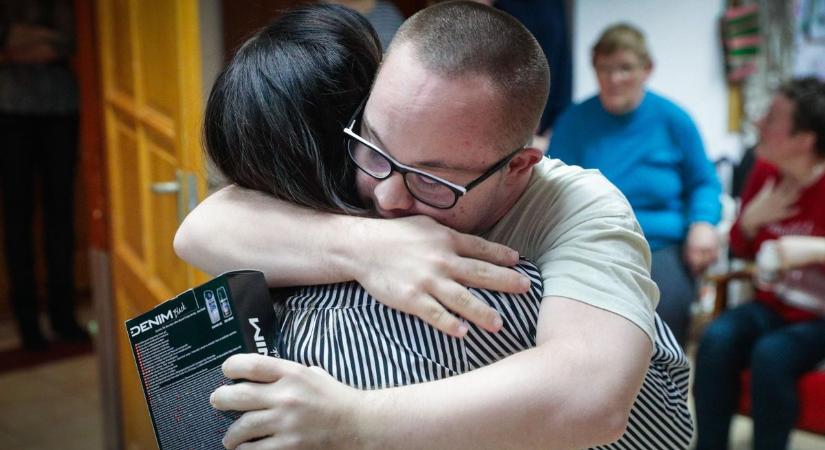 "Én is ajándékoznék" - körmendi misztérium pluszkörökkel és most már egyesületi háttérrel