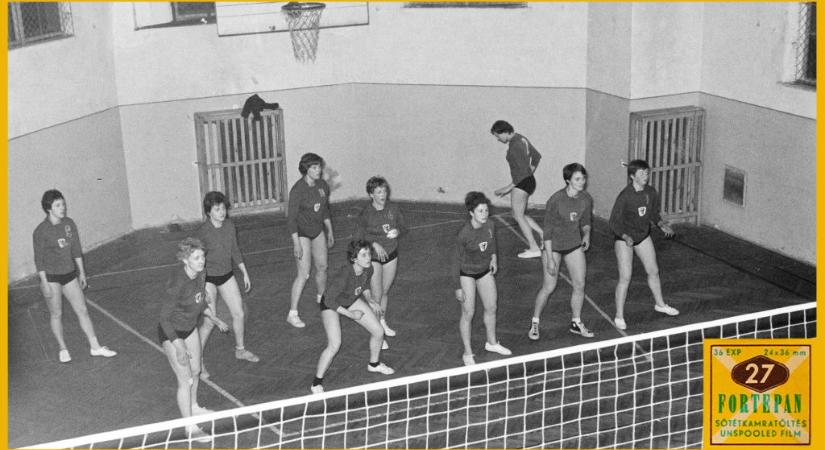 Találja ki, hol járunk – és segítsen megfejteni az ismeretlen Fortepan-képek rejtélyét!