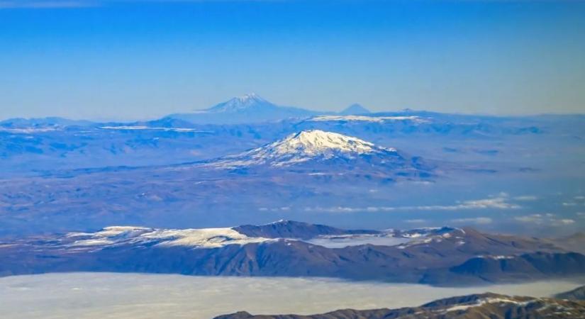 Noé bárkája tényleg nem csak legenda? Megdöbbentő felfedezés az Ararát-hegynél