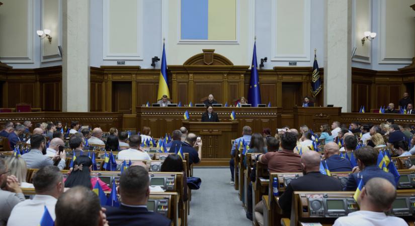 Az ukrán korrupcióellenes hivatal szerint a biztonsági erők akadályozzák a parlamenti razziákat