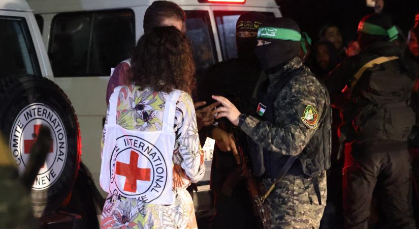 Kilenc palesztint tartóztattak le Olaszországban a Hamász finanszírozása miatt