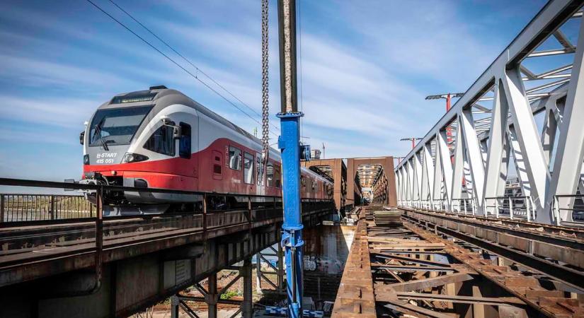 Karácsonyi ajándékként kiírta a kormány a közbeszerzést a Déli Körvasút harmadik ütemére