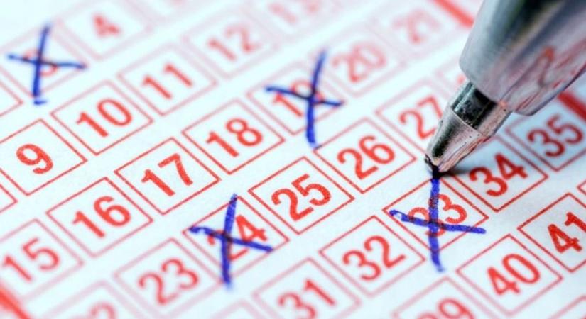 7 milliárd forint a tét – Mire lenne elég a hatalmas lottónyeremény?