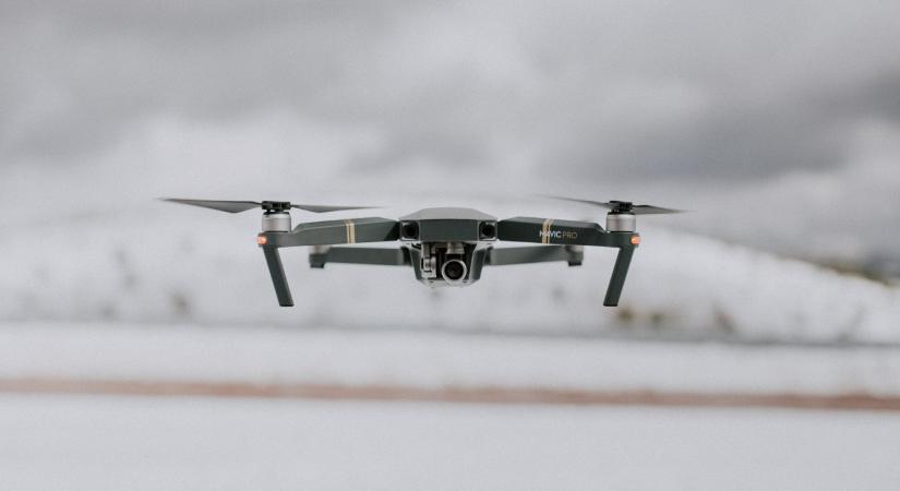 Rejtélyes drónokat észleltek a hannoveri repülőtér felett