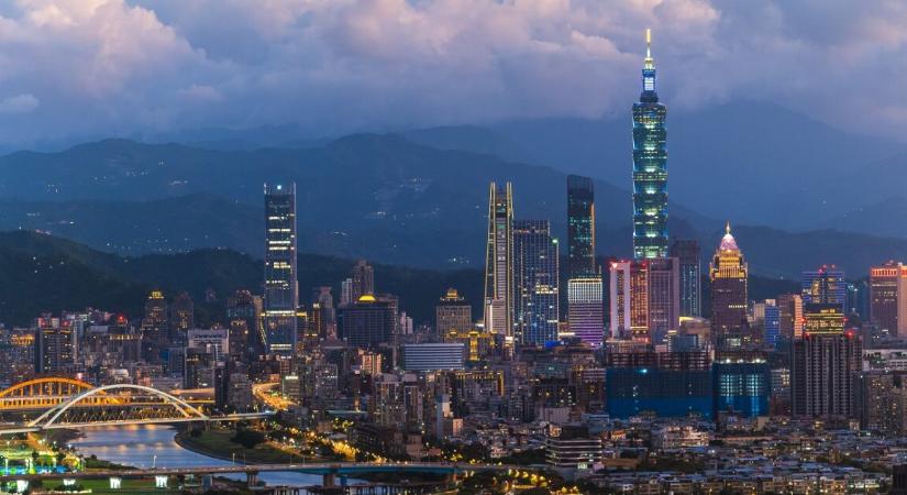 Hatalmas erejű földrengés csapott le Tajvanban