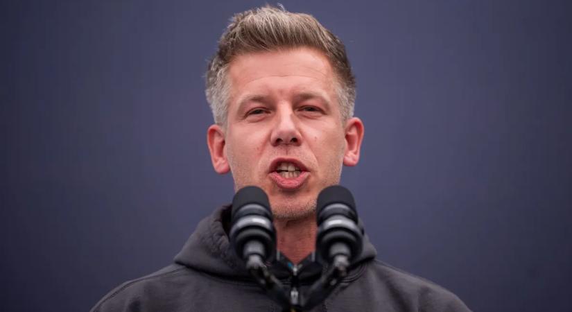 Magyar Péter "büdös bunkónak", "miskolci prolinak" nevezte volt felesége, gyermekei édesanyjának családját