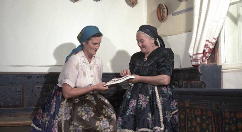 Sublót, kerevet, kredenc: tudod, milyen berendezési tárgyak?