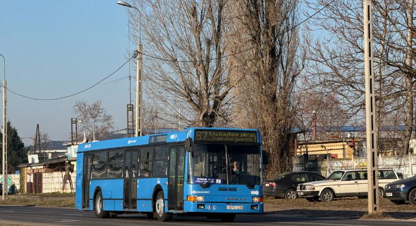 Újabb Ikarus-busztípus köszön el (Képek!)