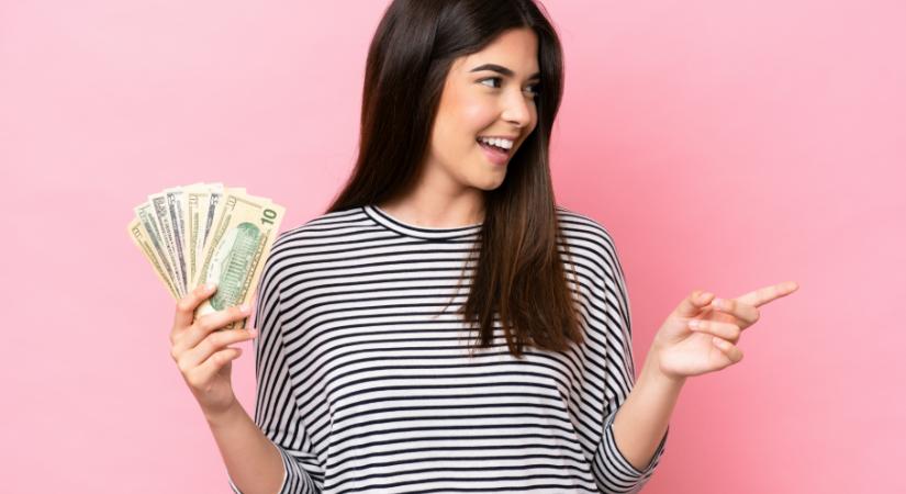 A kínai horoszkóp szerint ez a 4 csillagjegy sok pénzhez juthat 2026-ban