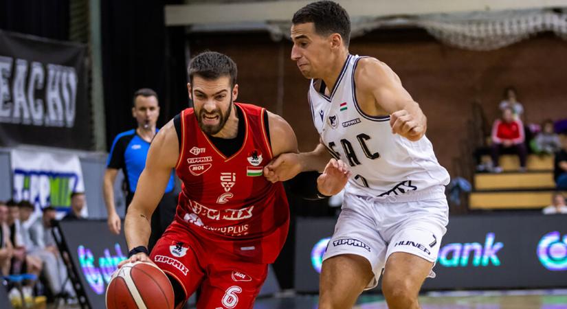 Idegenben vághatnak vissza a DEAC kosarasai a Honvédnak