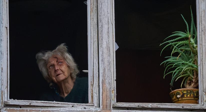 Több mint egymillió háztartás maradt áram nélkül Kijevben a nagyszabású orosz légitámadás után