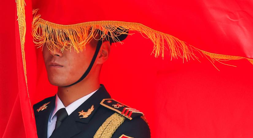 Peking megtorló intézkedéseket vezetett be a Tajvannak szánt amerikai fegyverek miatt