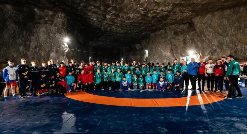 NS-jótékonyság: a magyar sport a sóvidéki birkózásért