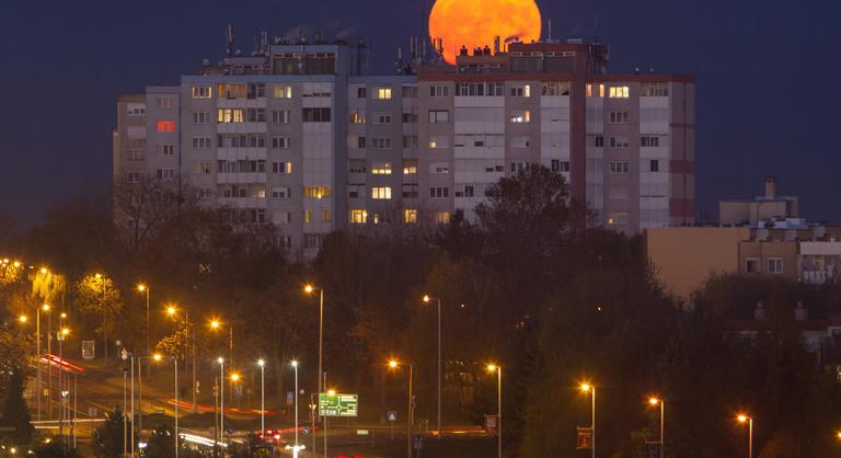 Zavart okoz az erőben a telihold, így hat a balesetekre a magyar utakon