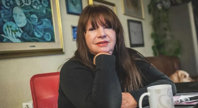 Zalatnay Cini könnyekig hatódott édesanyja sírjánál: „Ez maga a csoda…”