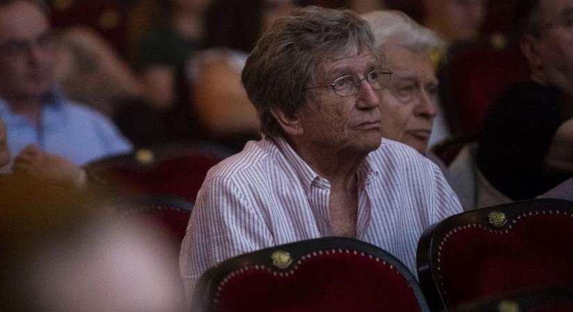 Én ugyan nem politizálok, de éljen Karácsony Gergely, a Fidesz meg biztos magának osztja a Kossuth-díjakat