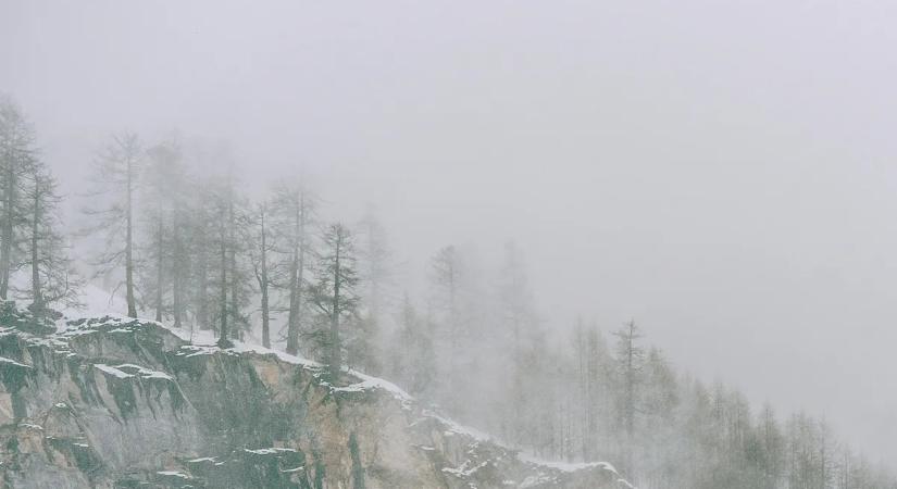 Megőrül az időjárás: Nem lesz köszönet a vasárnapban a szombati napsütés után