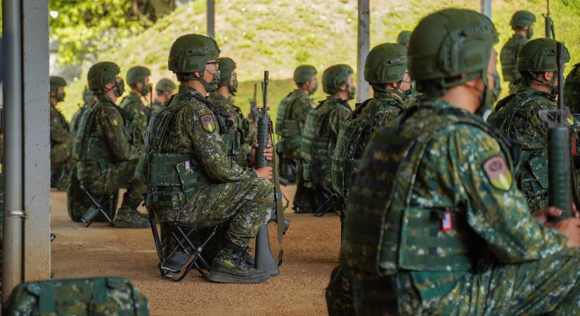 Kínai külügy: az amerikai fegyverszállítások súlyosan károsítják Kína szuverenitását